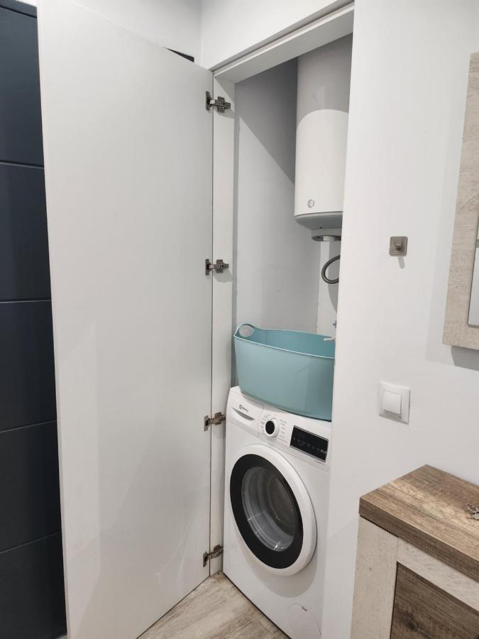 Apartamento Cerca A La Playa フエンヒロラ エクステリア 写真